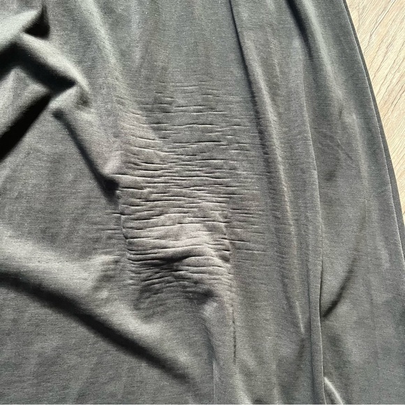 🔥SALE - any 4/$20. Minimum MIDI Aline Skirt - Picture 3 of 6